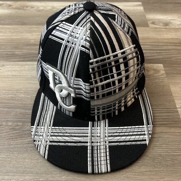 Washington DC Fitted Hip Hop Cap Size M Plaid Ultimate City Hunter Ultimate EUC - Picture 2 of 11